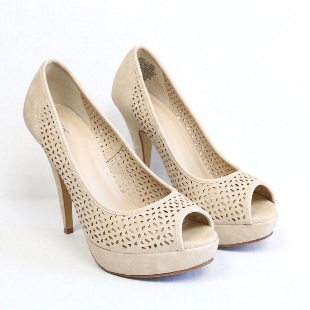 Apt 9 Kennedy Peep Toe Cut Out Cream Heels